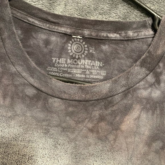 The Mountain Shirt 2011 (Eagle) - Picture 4 of 5